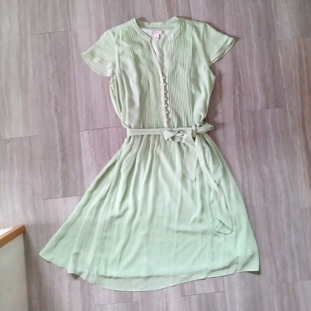 50s Era Style Pleated Flowy Cap Sleeve Dress